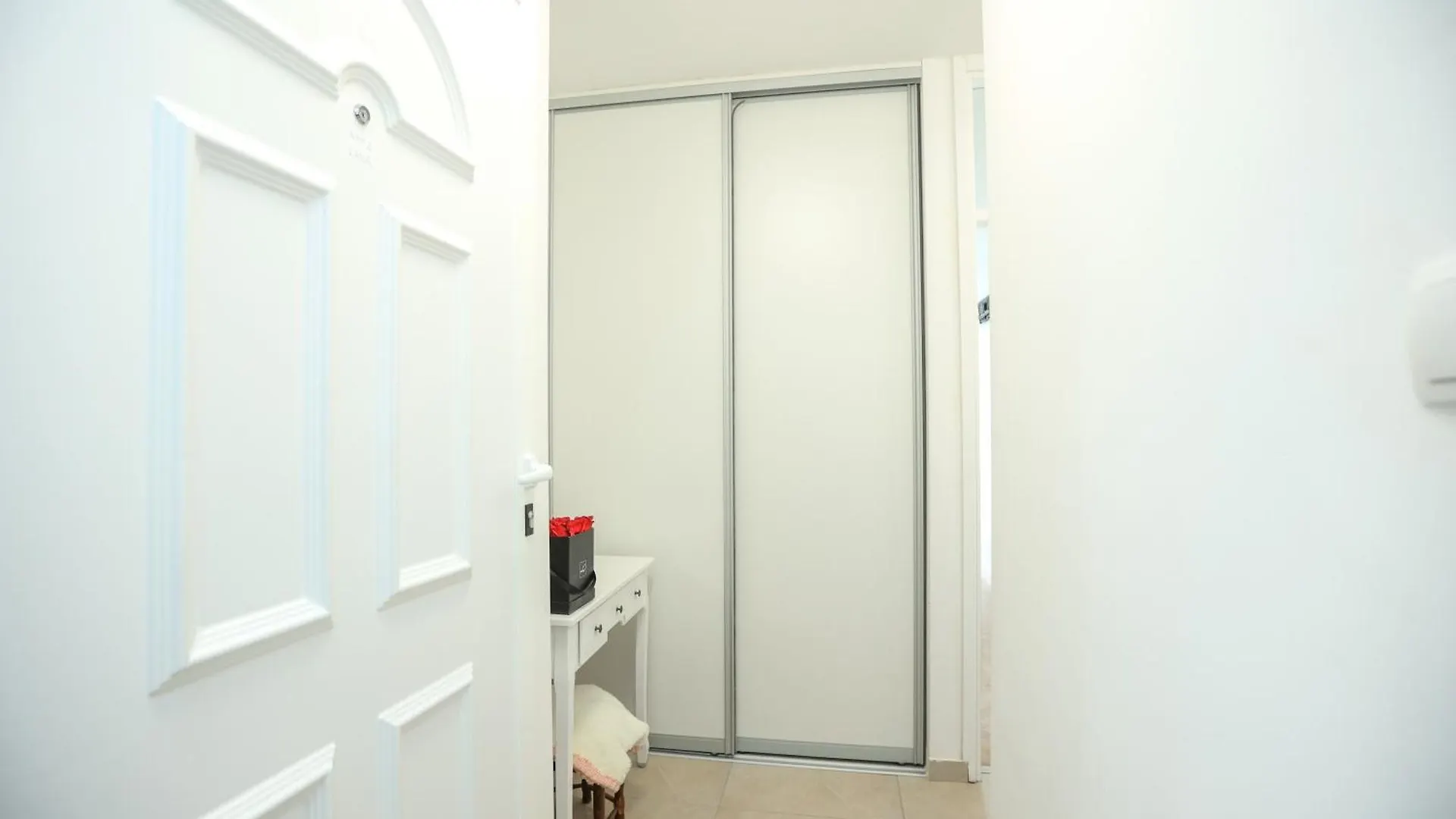 Apartments Lana I Davide 扎达尔