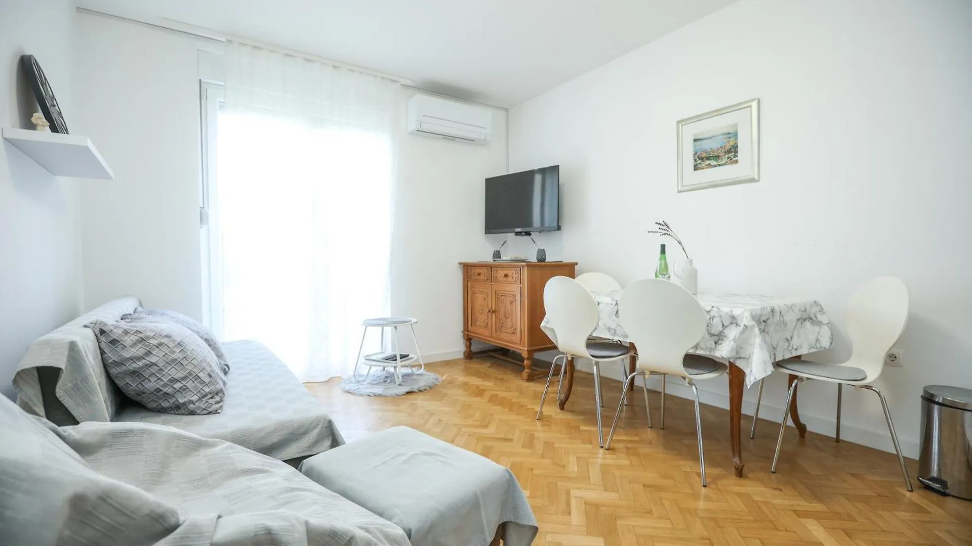Apartments Lana I Davide Zadar