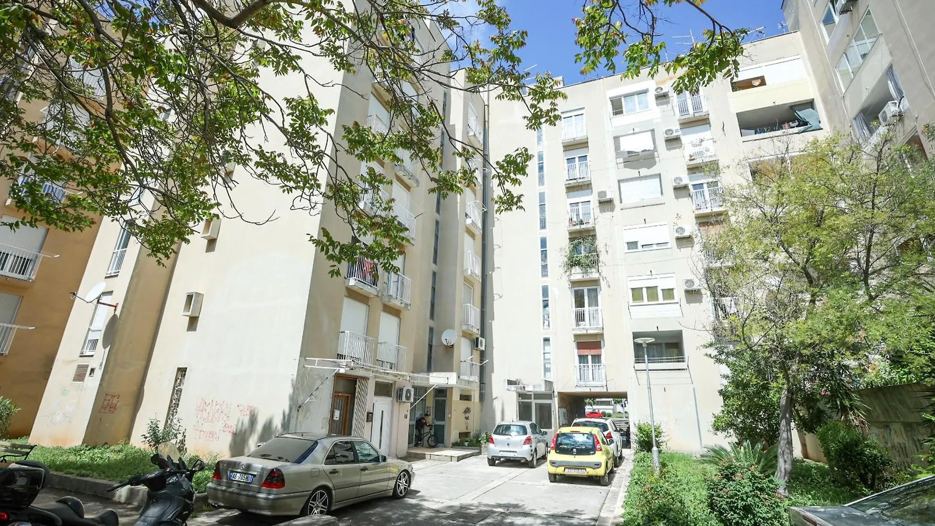 Apartments Lana I Davide Zadar